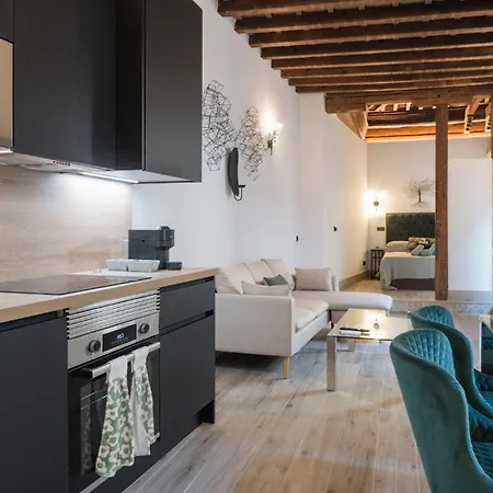 Luxury Olivos De San Gines